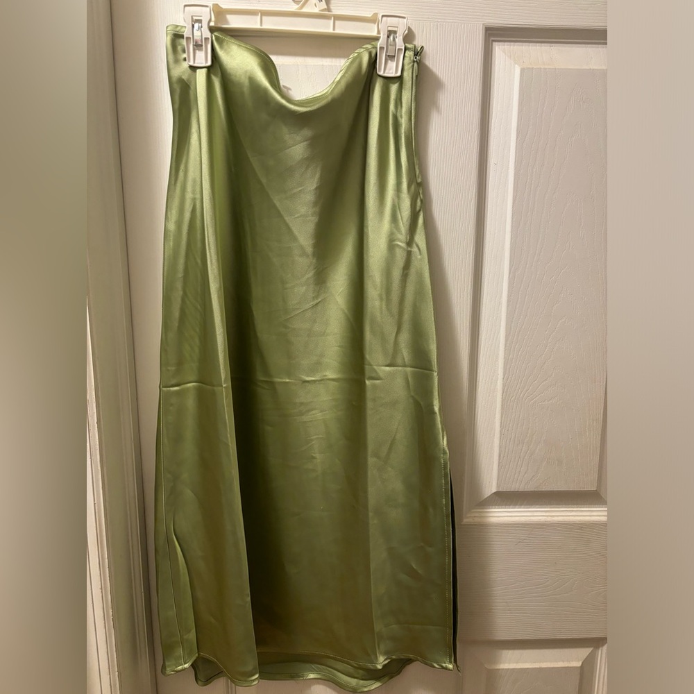 PACSUN Satin Green Midi Skirt